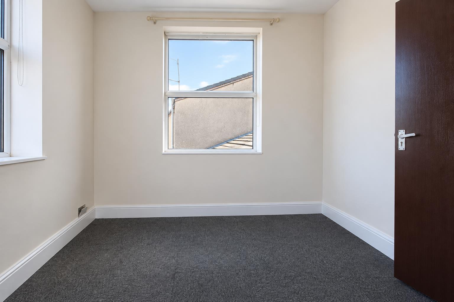 Doncaster Road, Southmead, Bristol — photograph 6